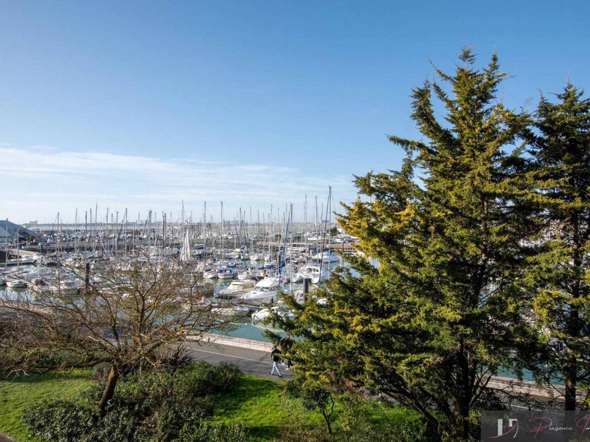 Meuble - 4 Personnes, Vue Port - Fr-1-825-34 Apartment